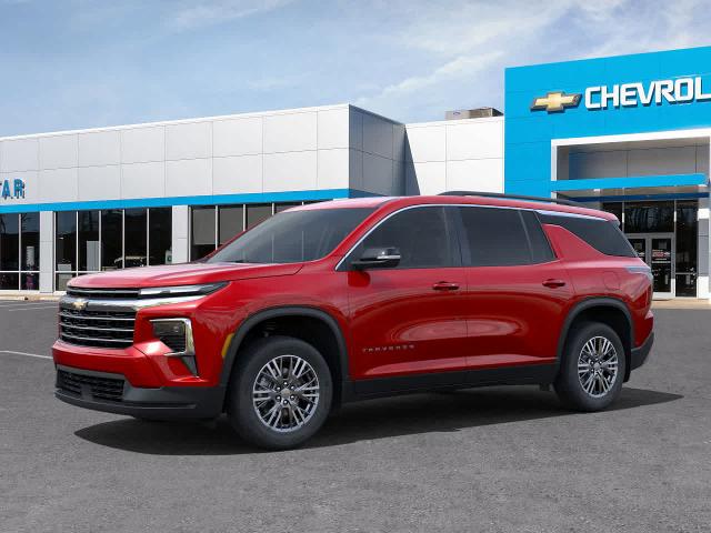 2025 Chevrolet Traverse Vehicle Photo in MOON TOWNSHIP, PA 15108-2571