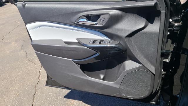 2025 Chevrolet Trax Vehicle Photo in FLAGSTAFF, AZ 86001-6214