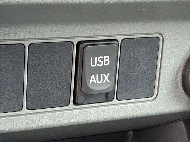 2013 Toyota Tacoma Vehicle Photo in DANBURY, CT 06810-5034