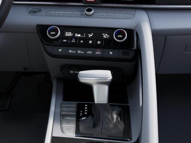 2025 Hyundai ELANTRA Vehicle Photo in Peoria, IL 61615