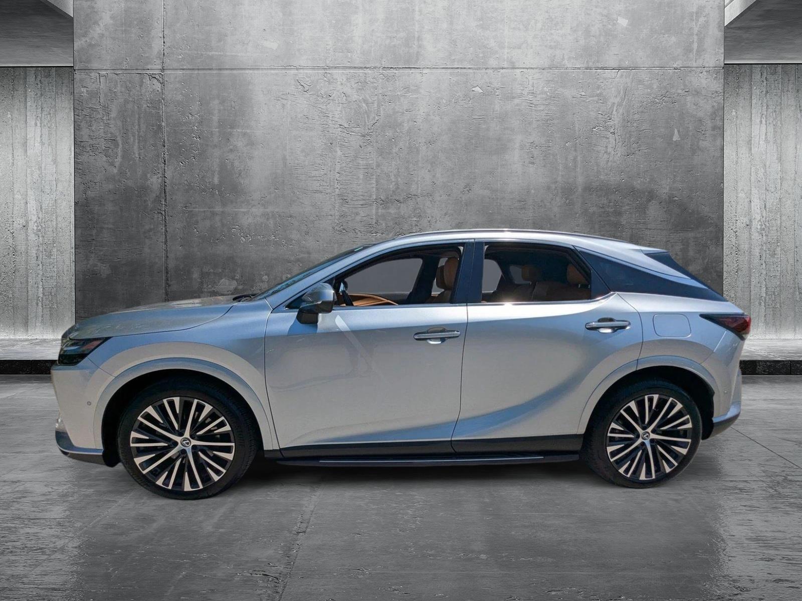 2024 Lexus RX 350 Vehicle Photo in Tampa, FL 33614