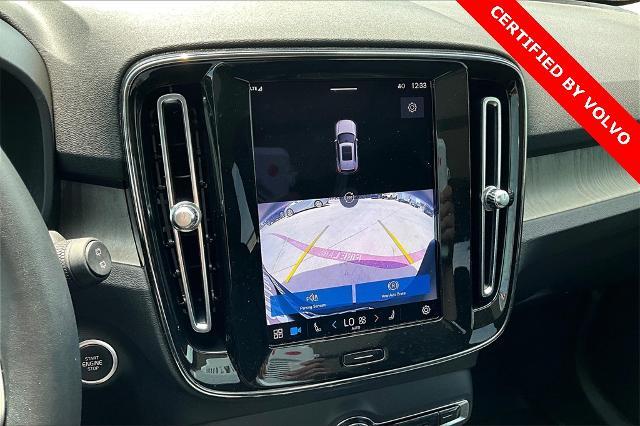 2023 Volvo XC40 Vehicle Photo in Grapevine, TX 76051