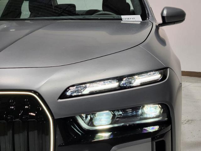 2025 BMW i7 Vehicle Photo in GRAPEVINE, TX 76051