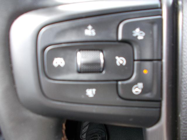 2024 GMC Yukon XL Vehicle Photo in LOWELL, MA 01852-4336