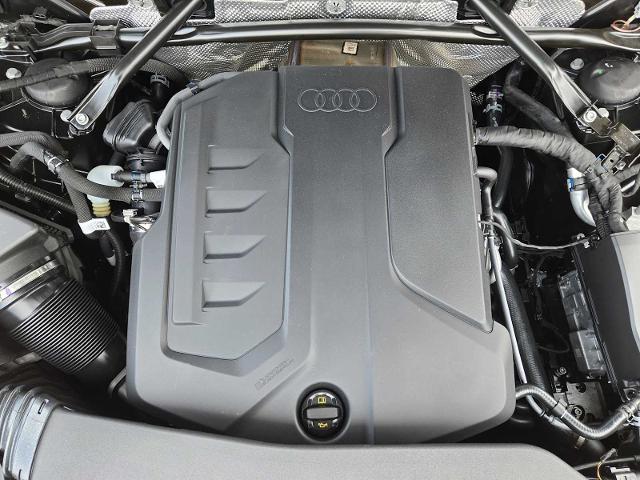 2025 Audi Q5 Vehicle Photo in SUGAR LAND, TX 77478
