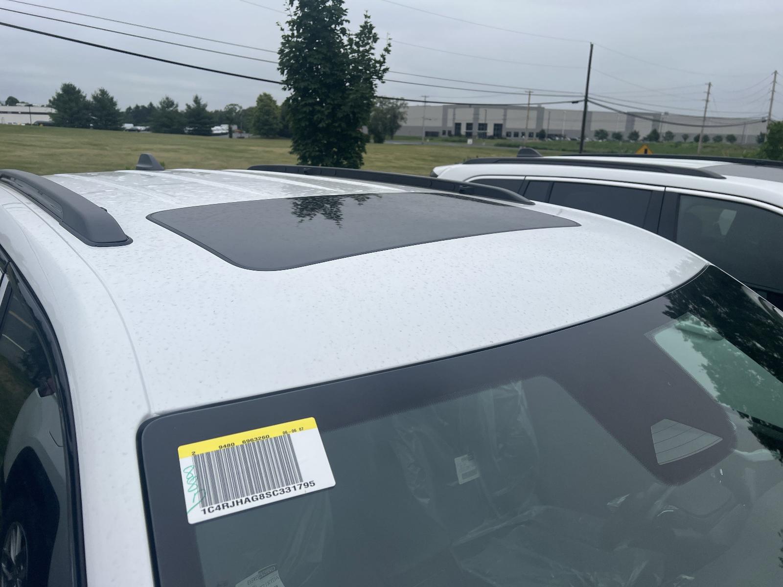 2025 Jeep Grand Cherokee Vehicle Photo in Mechanicsburg, PA 17050-1707