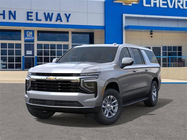 2025 Chevrolet Suburban Vehicle Photo in ENGLEWOOD, CO 80113-6708