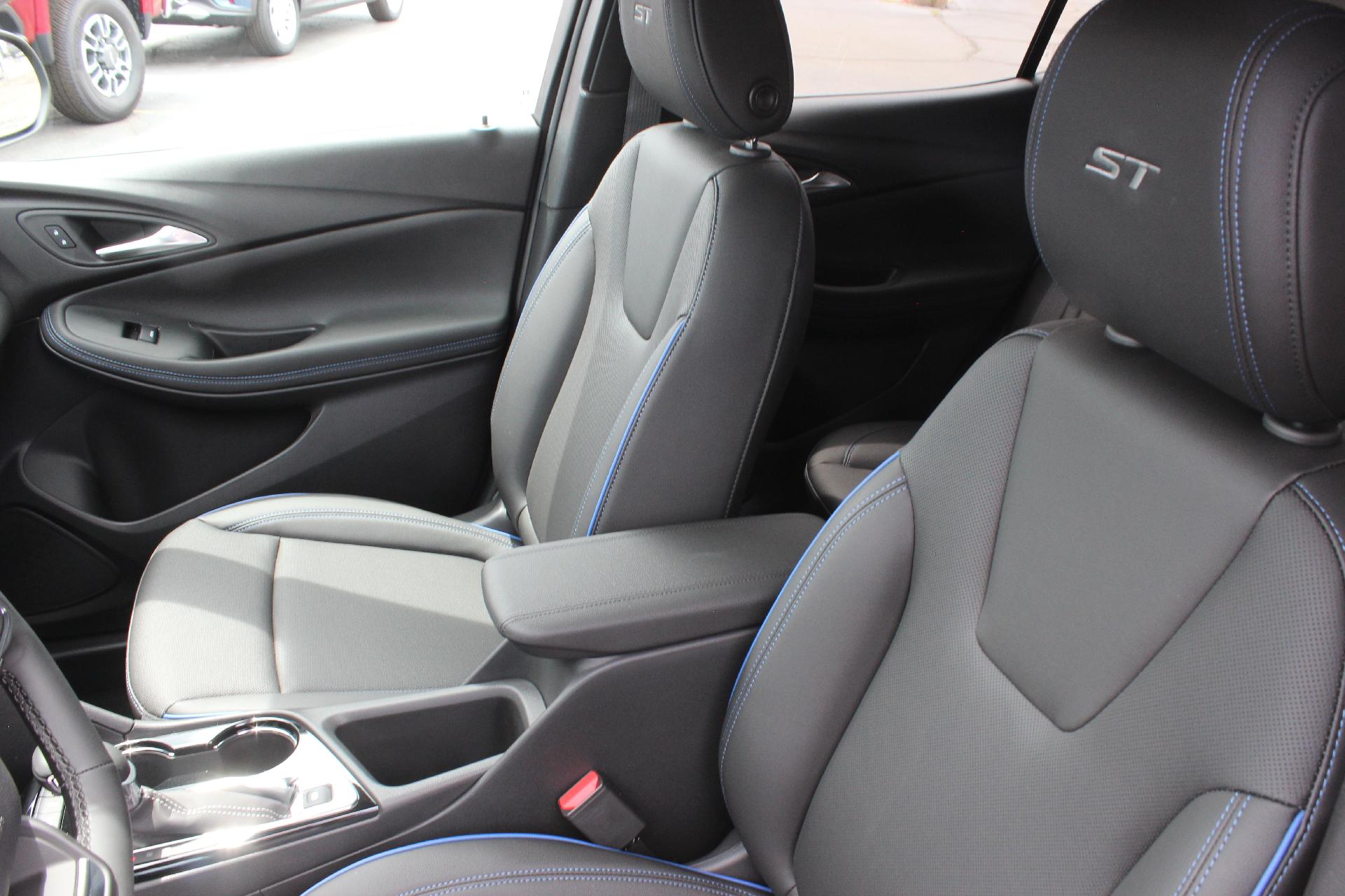 2026 Buick Encore GX Vehicle Photo in AURORA, CO 80012-4011