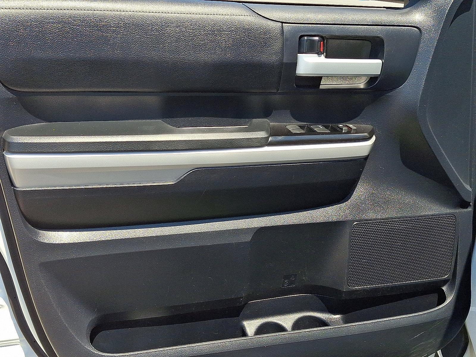 2018 Toyota Tundra 4WD Vehicle Photo in BETHLEHEM, PA 18017-9401