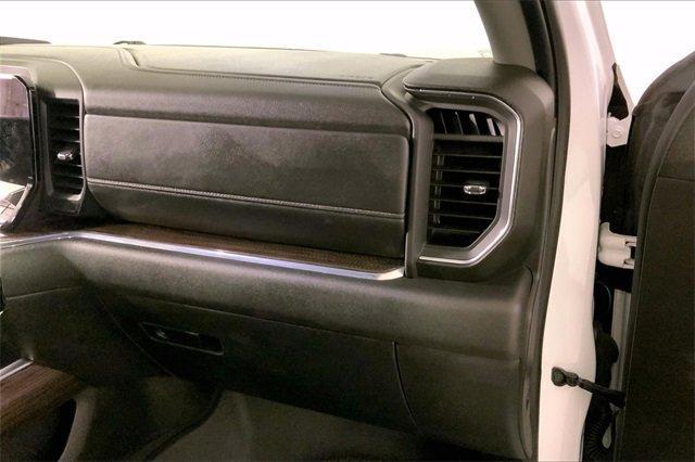 2024 Chevrolet Silverado 1500 Vehicle Photo in INDEPENDENCE, MO 64055-1314