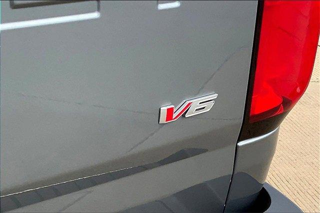 2022 Chevrolet Colorado Vehicle Photo in TOPEKA, KS 66609-0000
