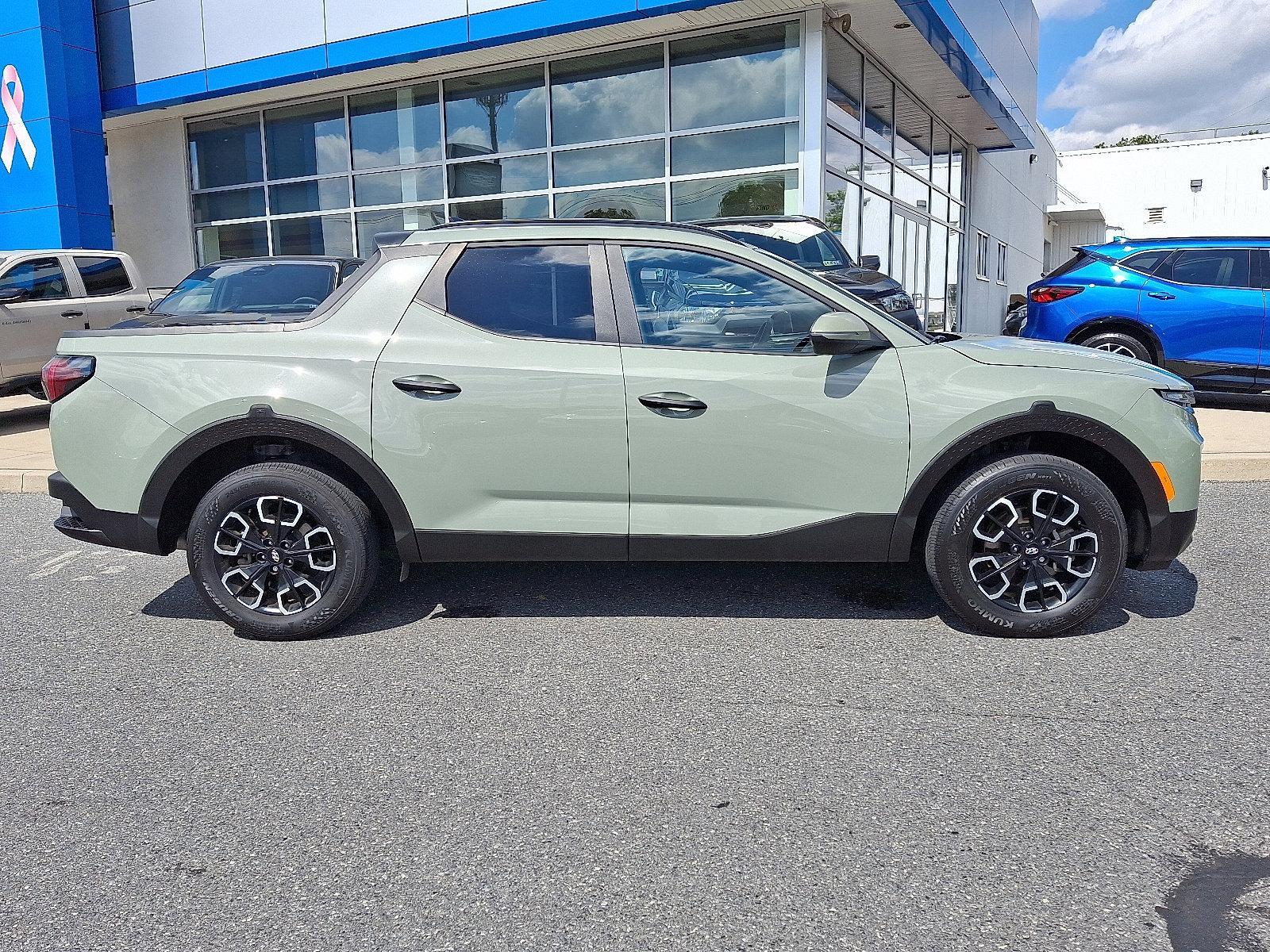 2024 Hyundai Santa Cruz Vehicle Photo in BETHLEHEM, PA 18017-9401
