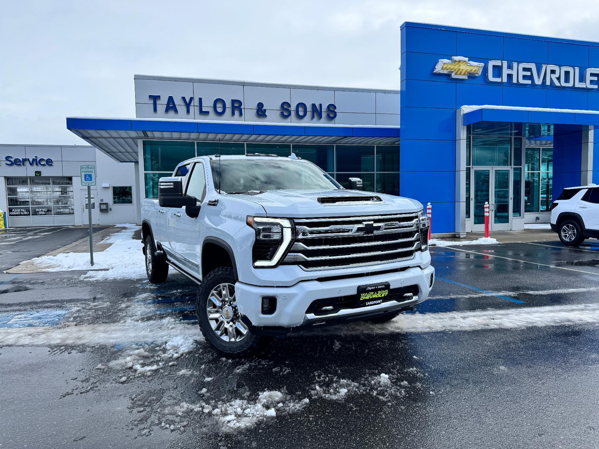 2026 Chevrolet Silverado 3500HD High Country Crew Cab 4WD