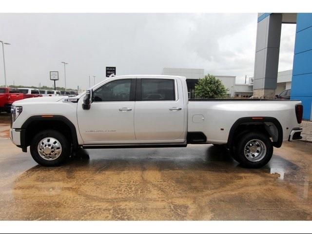 2024 GMC Sierra 3500 HD Vehicle Photo in ROSENBERG, TX 77471-5675