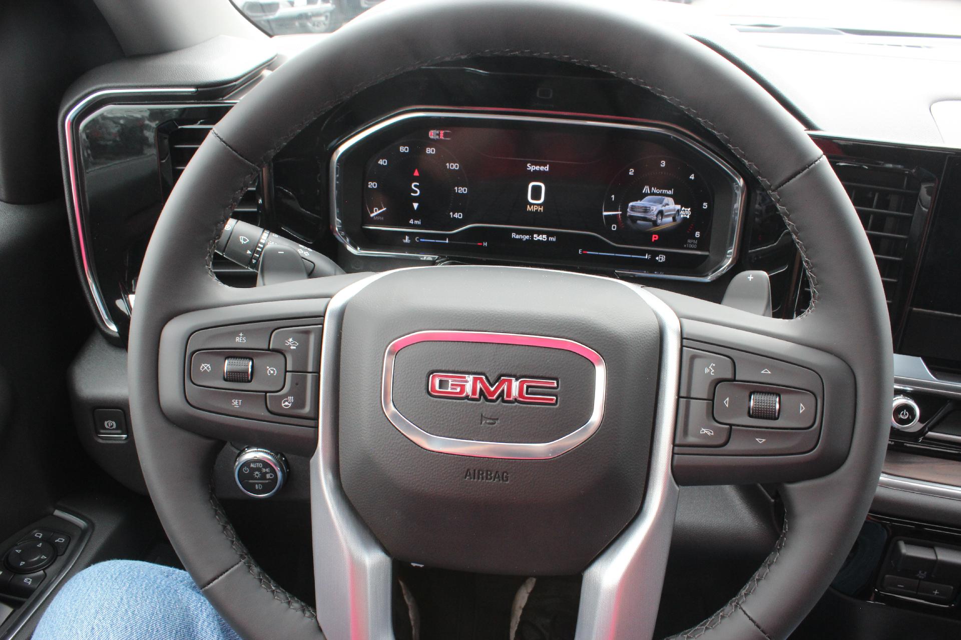 2025 GMC Sierra 1500 Vehicle Photo in AURORA, CO 80012-4011