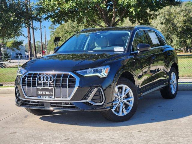 2025 Audi Q3 Vehicle Photo in HOUSTON, TX 77090