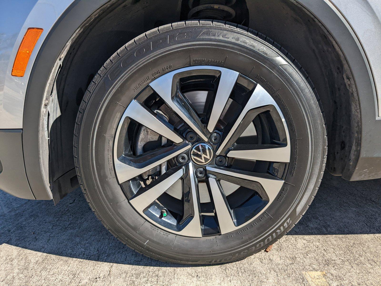 2023 Volkswagen Tiguan Vehicle Photo in Davie, FL 33331