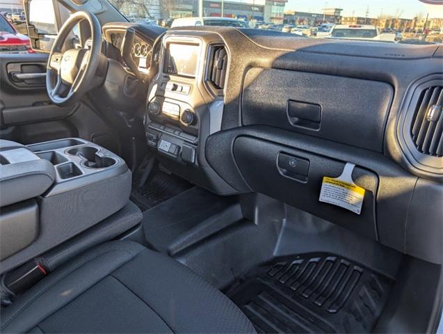 2025 Chevrolet Silverado 3500 HD CC Vehicle Photo in ENGLEWOOD, CO 80113-6708