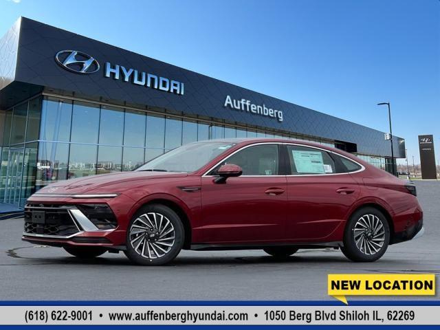 2024 Hyundai SONATA Hybrid Vehicle Photo in Shiloh, IL 62269