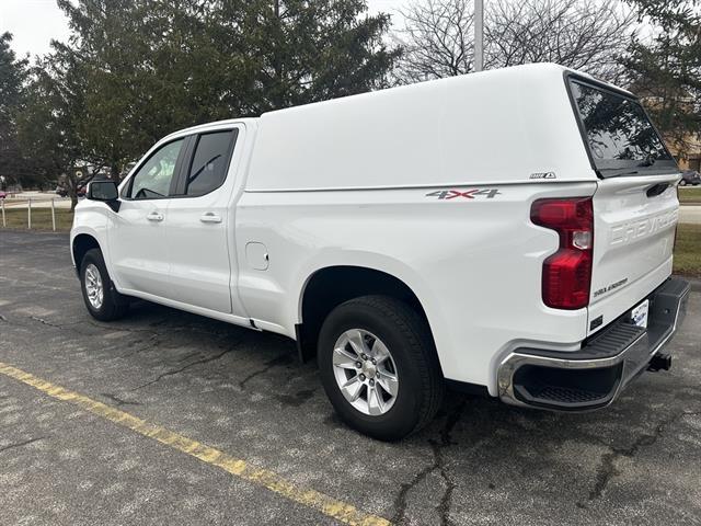 Used 2022 Chevrolet Silverado 1500 LT with VIN 1GCRDDED9NZ514222 for sale in Birch Run, MI