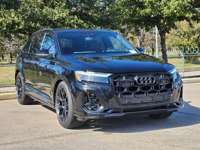 2025 Audi SQ7 Vehicle Photo in HOUSTON, TX 77090