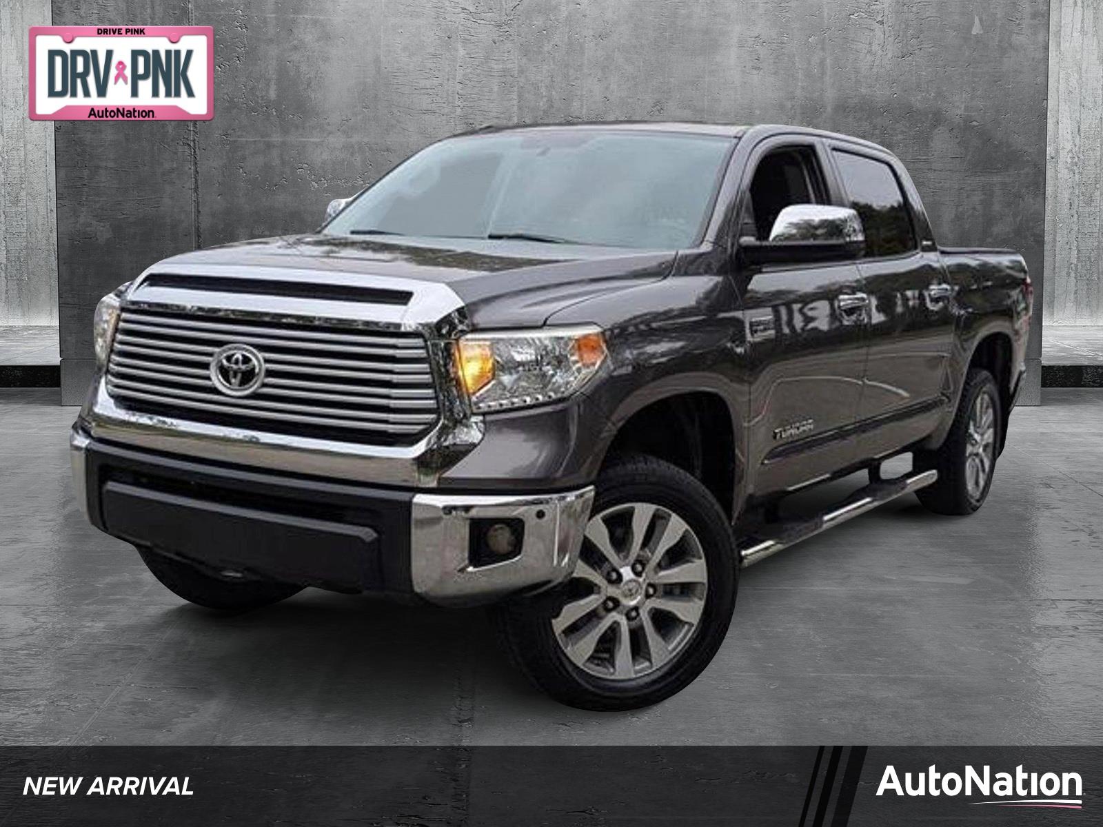 2017 Toyota Tundra 2WD Vehicle Photo in Tampa, FL 33614