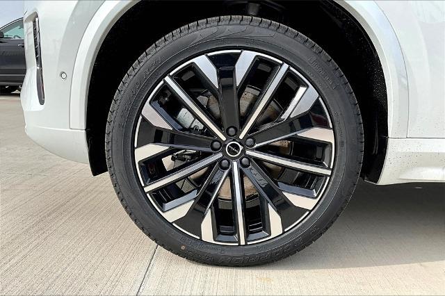 2025 Volvo XC90 Vehicle Photo in Grapevine, TX 76051