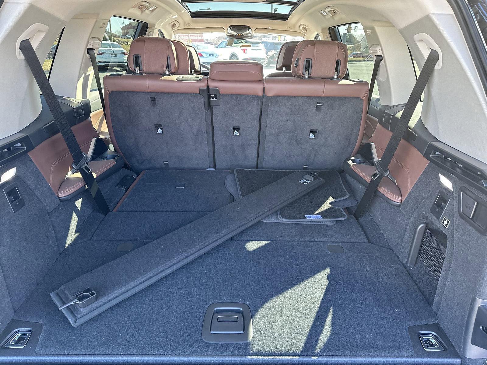 2023 BMW X7 xDrive40i Vehicle Photo in Lancaster, PA 17601