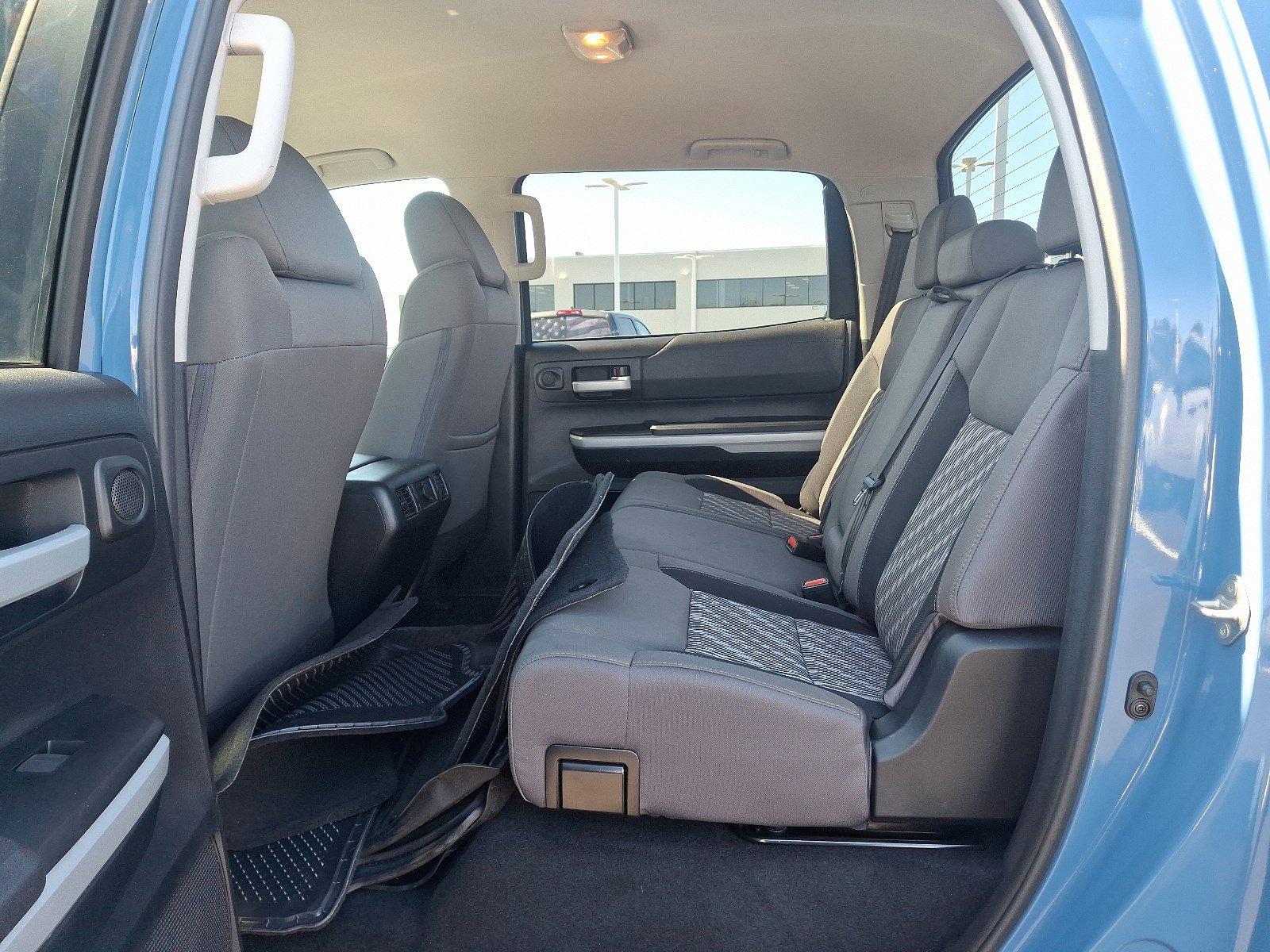 2018 Toyota Tundra 4WD Vehicle Photo in Harrisburg, PA 17111