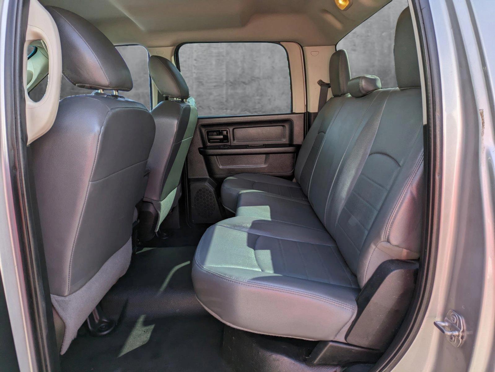 2018 Ram 3500 Chassis Cab Vehicle Photo in Las Vegas, NV 89149