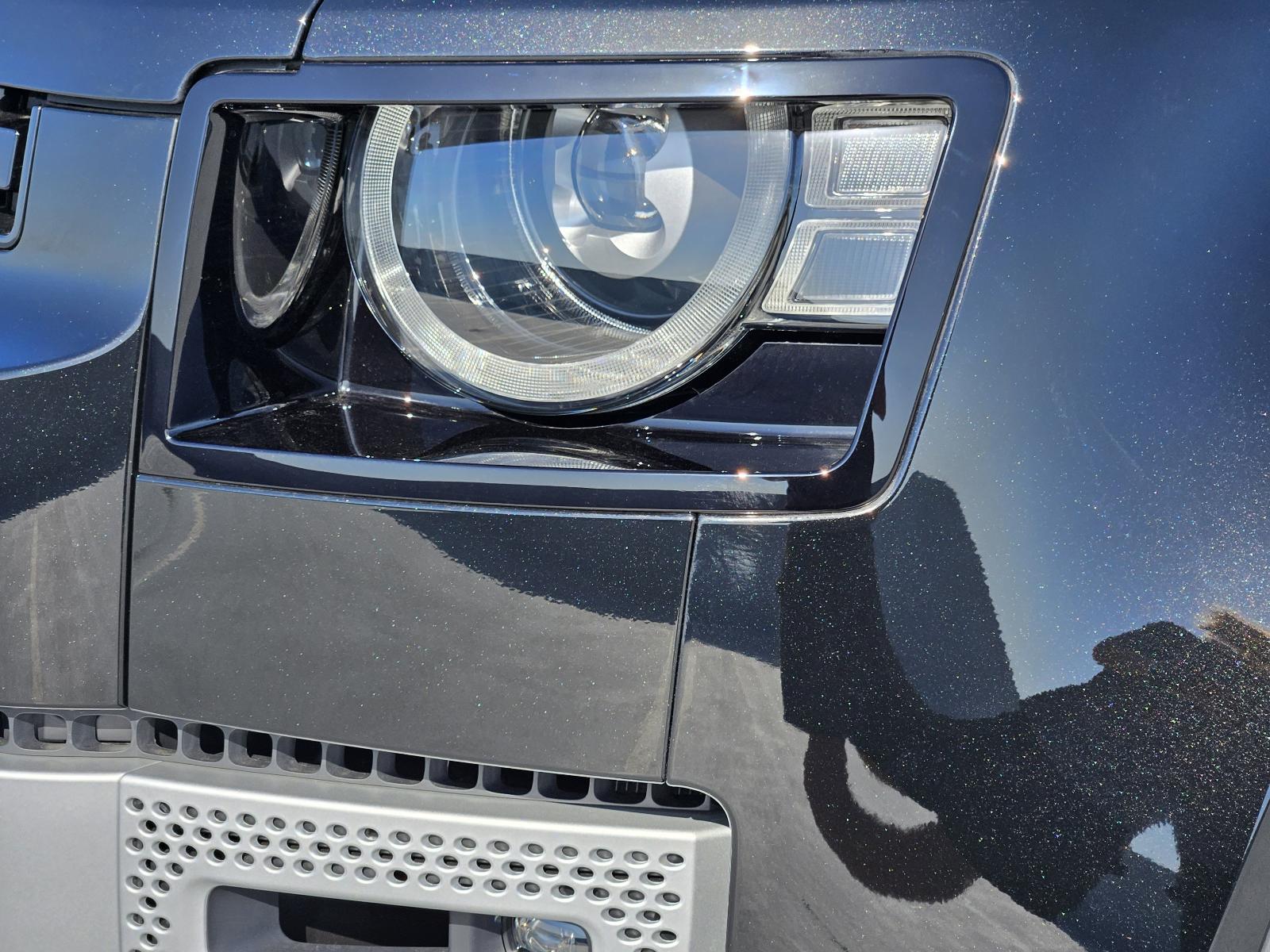 2025 Defender Vehicle Photo in AUSTIN, TX 78717