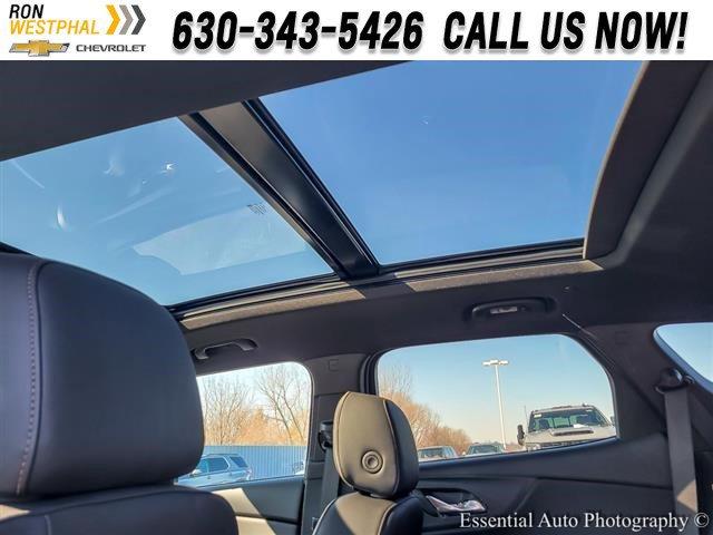 2025 Chevrolet Blazer Vehicle Photo in AURORA, IL 60503-9326