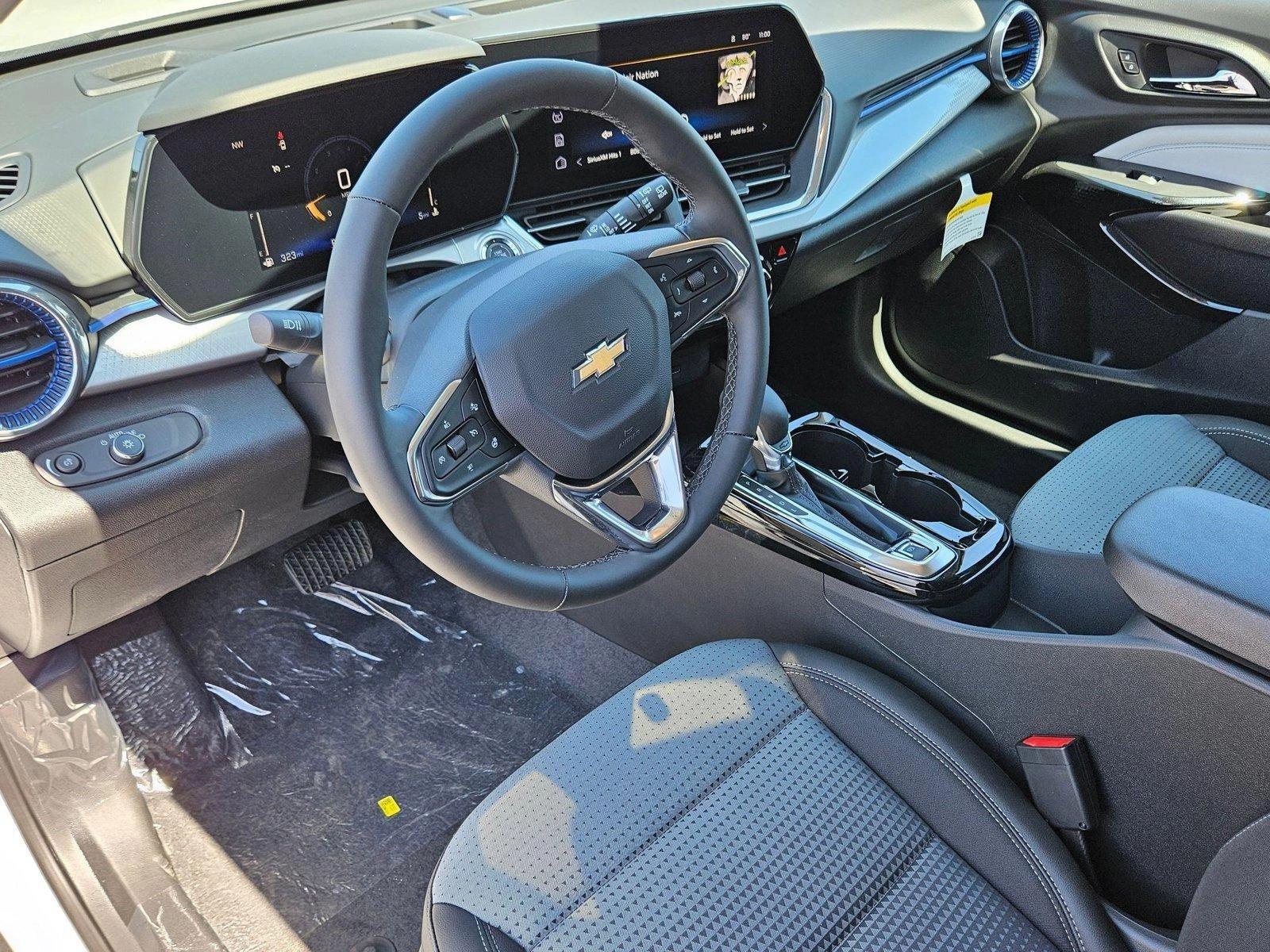 2025 Chevrolet Trax Vehicle Photo in PEORIA, AZ 85382-3715