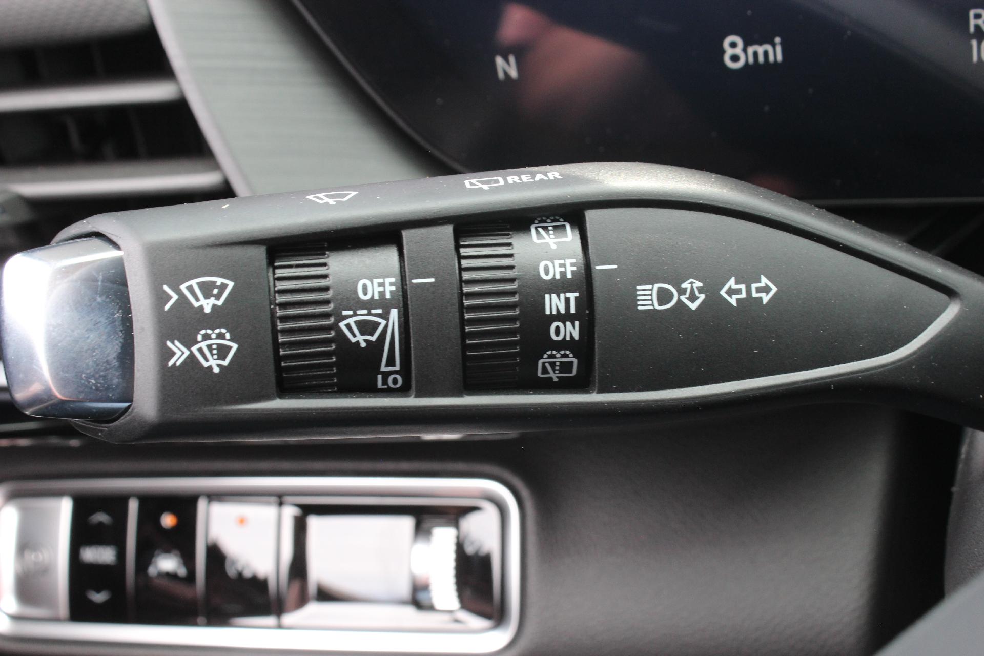 2025 Buick Envision Vehicle Photo in AURORA, CO 80012-4011