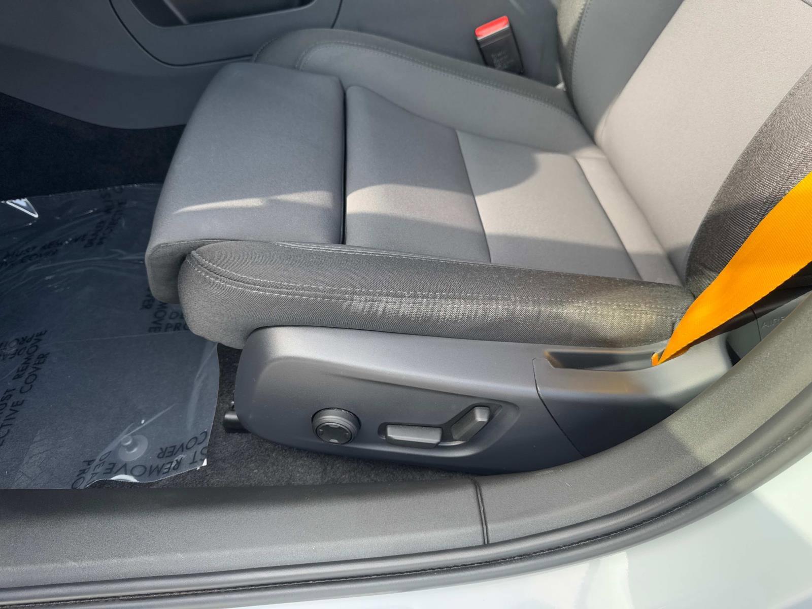 2022 Polestar 2 Vehicle Photo in LOS ANGELES, CA 90007-3794