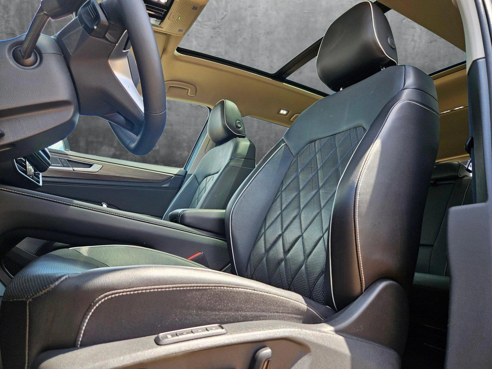 2024 Volkswagen Atlas Vehicle Photo in WACO, TX 76710-2592