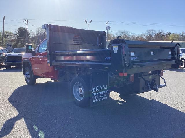 2023 GMC Sierra 3500 HD CC Vehicle Photo in Gardner, MA 01440