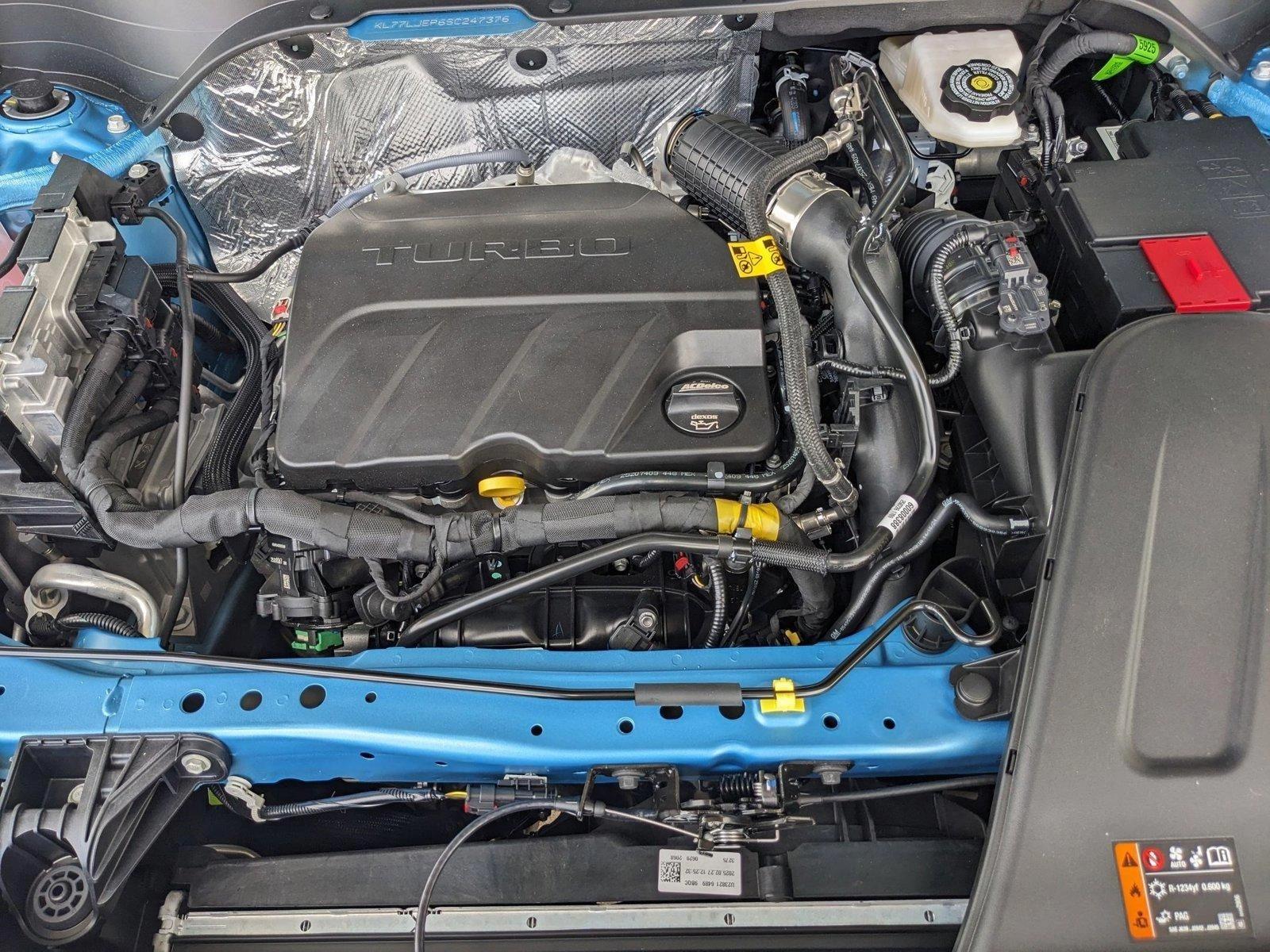 2025 Chevrolet Trax Vehicle Photo in HOUSTON, TX 77034-5009