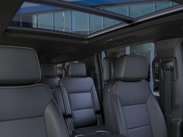 2025 Chevrolet Suburban Vehicle Photo in MIDDLETON, WI 53562-1492