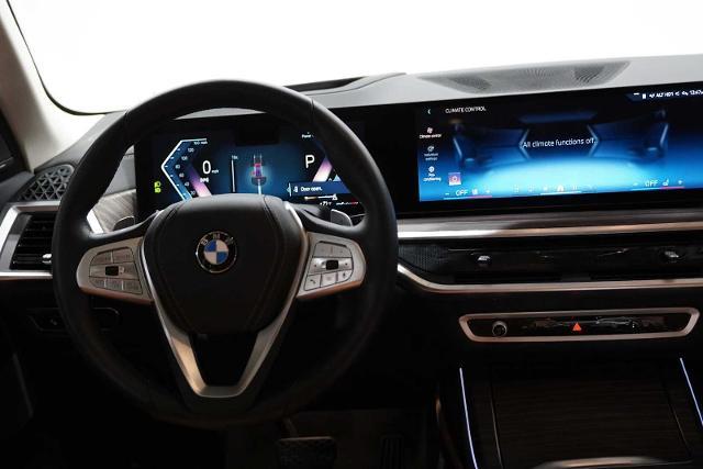 2024 BMW X7 xDrive40i Vehicle Photo in GRAPEVINE, TX 76051