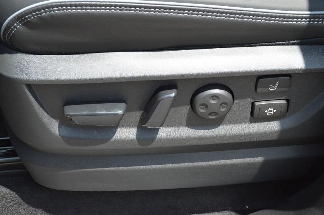 2025 INFINITI QX80 Vehicle Photo in Houston, TX 77090