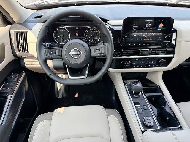 2025 Nissan Pathfinder Vehicle Photo in Flemington, NJ 08822