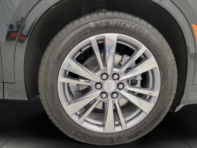 2024 Cadillac XT6 Vehicle Photo in GREEN BAY, WI 54303-3330