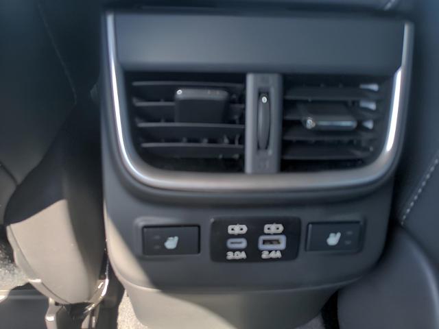 2025 Subaru Outback Vehicle Photo in Green Bay, WI 54304