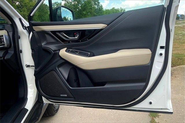 2024 Subaru Outback Vehicle Photo in KANSAS CITY, MO 64114-4545