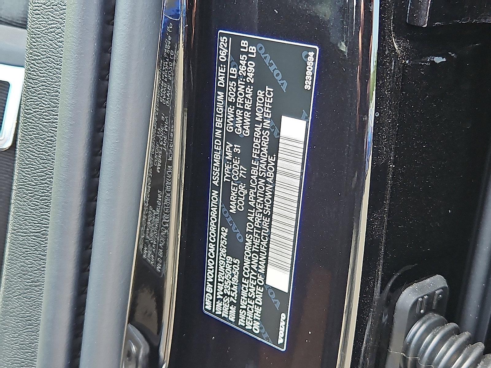 2026 Volvo XC40 Vehicle Photo in Trevose, PA 19053