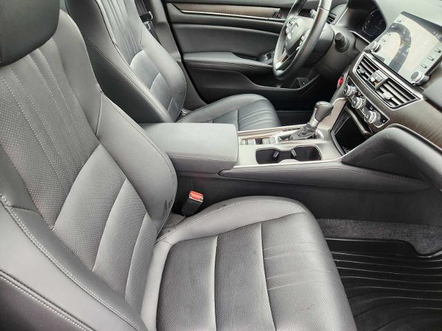 2022 Honda Accord Sedan Vehicle Photo in DENTON, TX 76210-9321