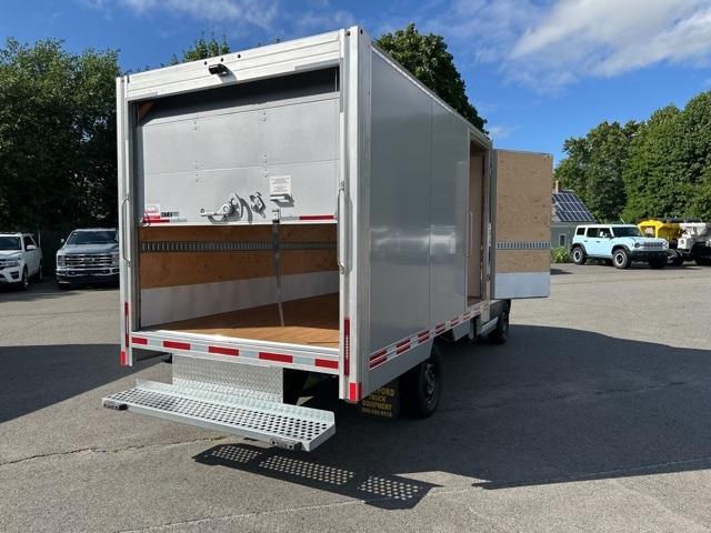 2024 Ford Transit Chassis Vehicle Photo in Webster, MA 01570-1415