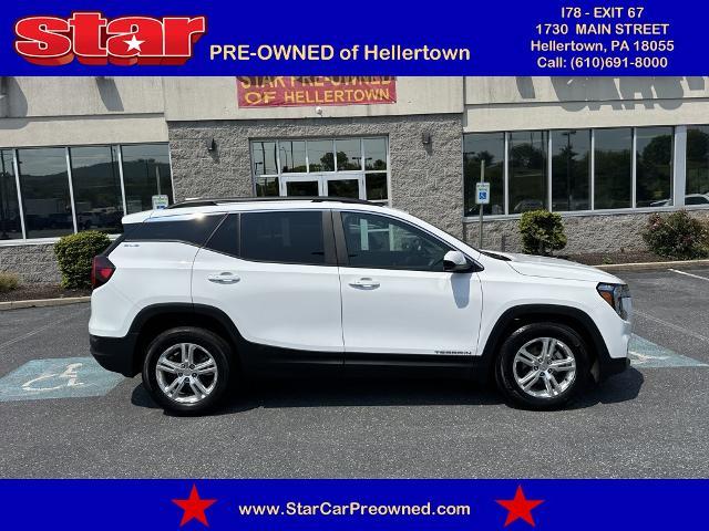 2022 GMC Terrain Vehicle Photo in Hellertown, PA 18055