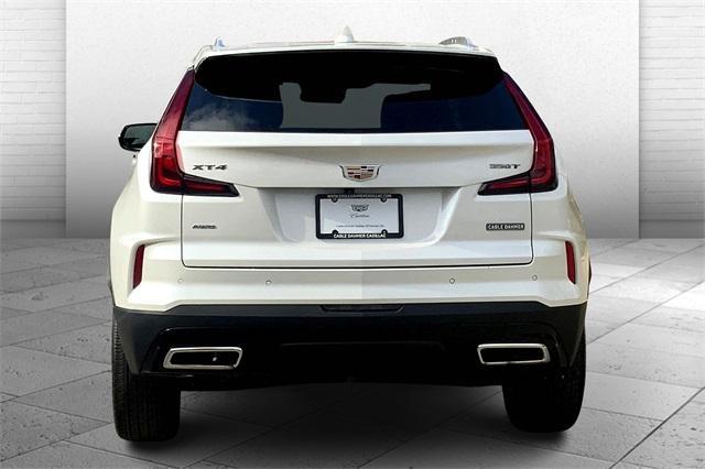 2024 Cadillac XT4 Vehicle Photo in KANSAS CITY, MO 64114-4545